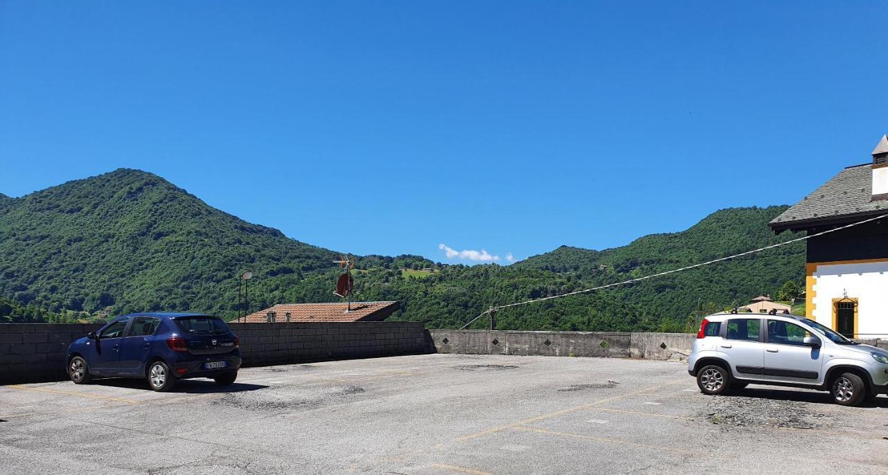 Mansarda fra monte e lago Leilighet Esino Lario Eksteriør bilde